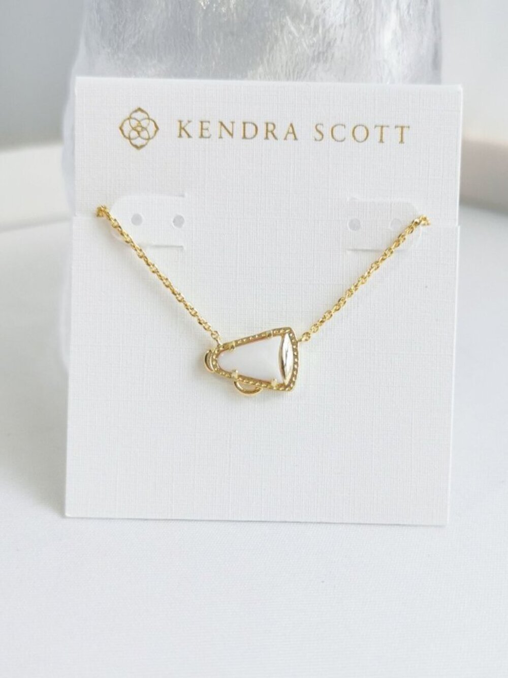 Kendra Scott Cheer Gold Pendant Necklace